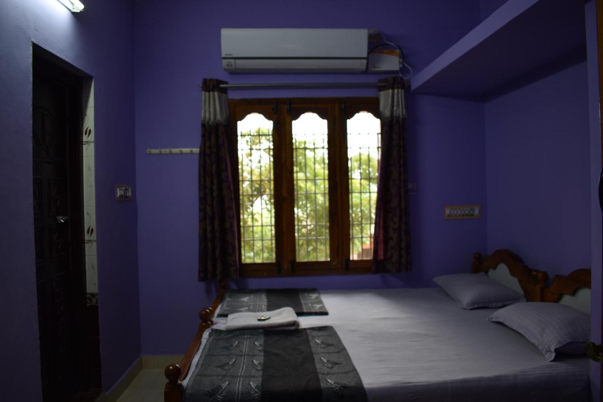 Rainbow Guest House Tiruvannāmalai Exterior photo