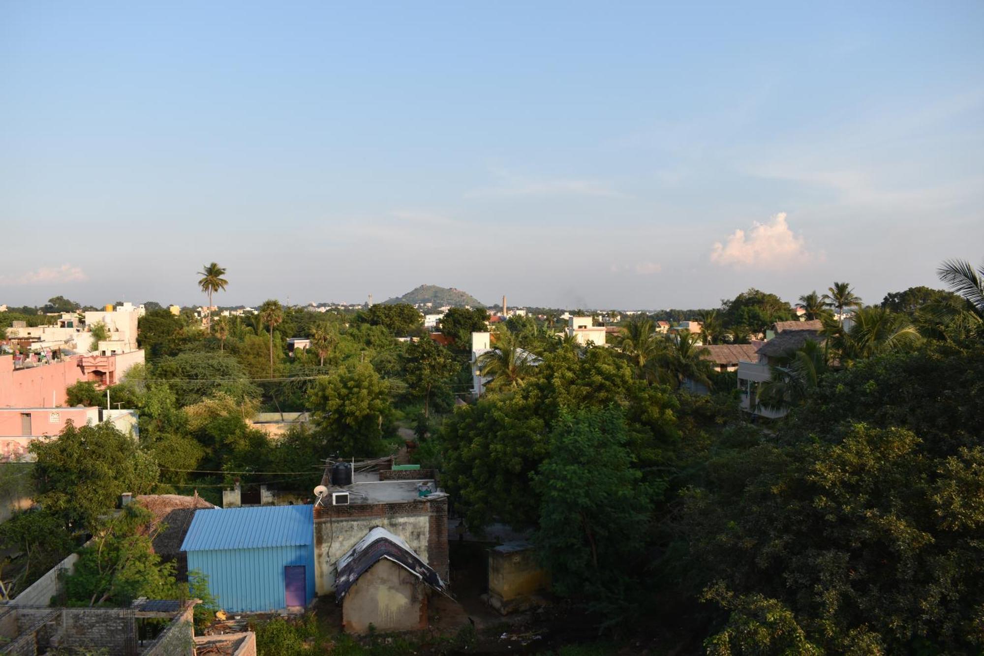 Rainbow Guest House Tiruvannāmalai Exterior photo