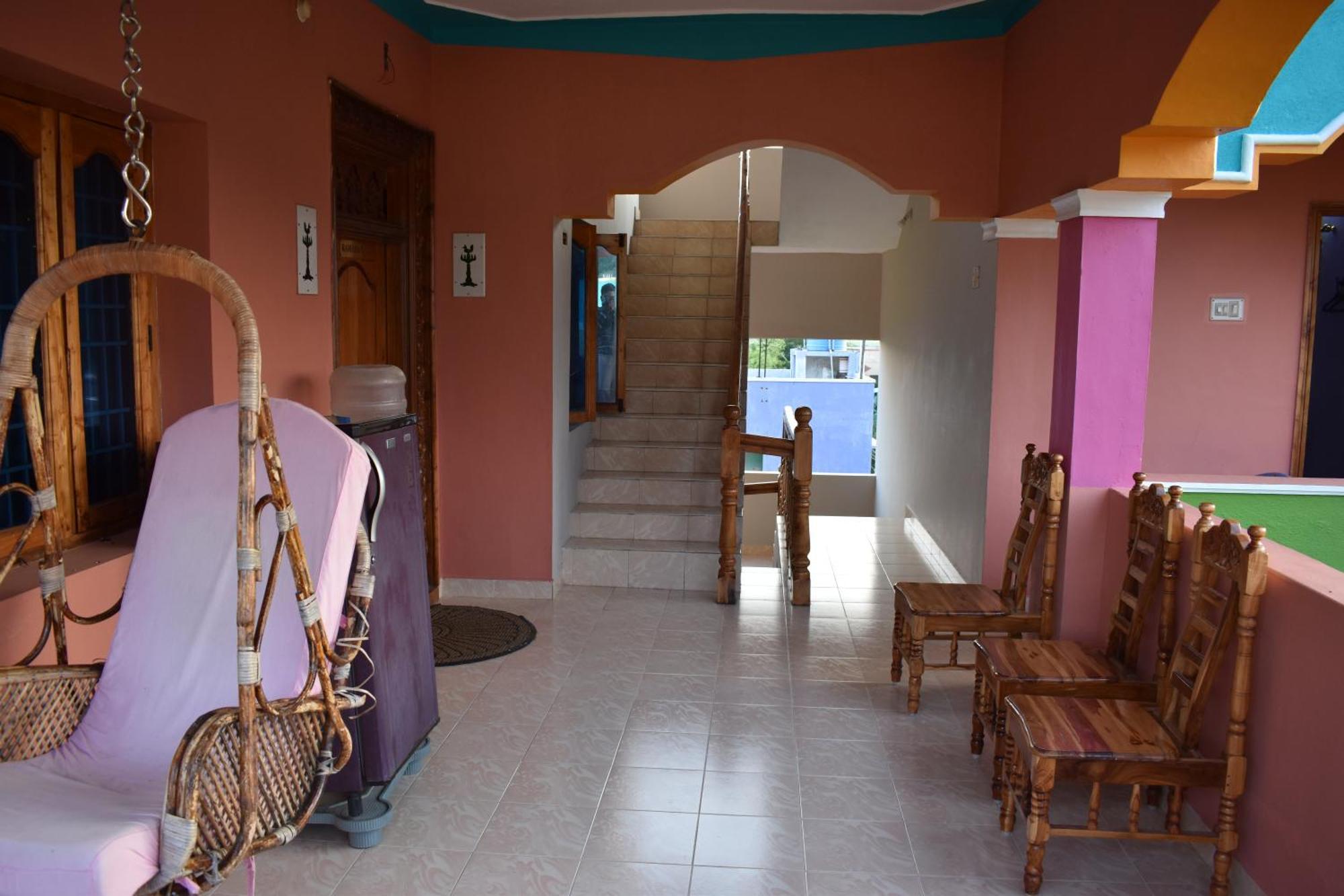 Rainbow Guest House Tiruvannāmalai Exterior photo