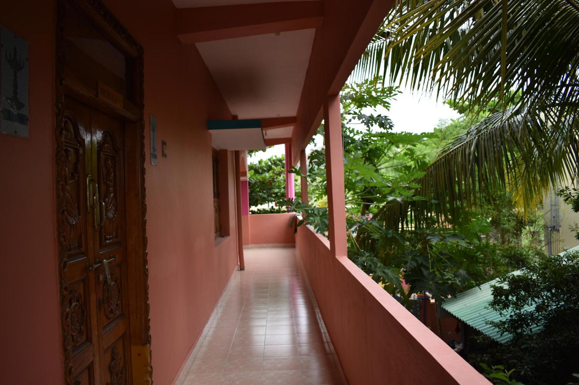 Rainbow Guest House Tiruvannāmalai Exterior photo